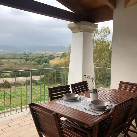 Lägenhet Trilocale Con Terrazza