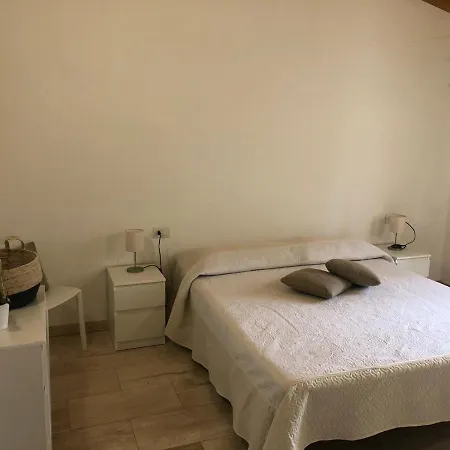 Апартаменты Trilocale Con Terrazza *