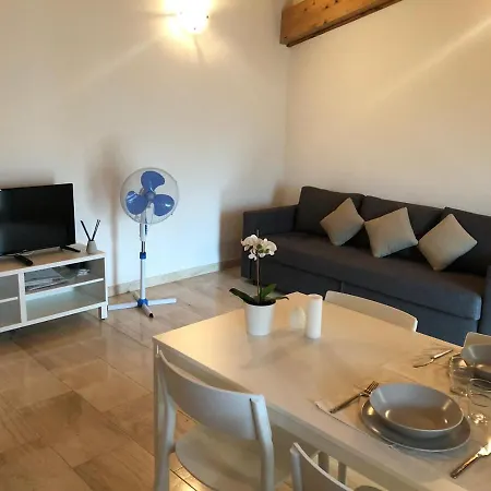 Trilocale Con Terrazza Budoni